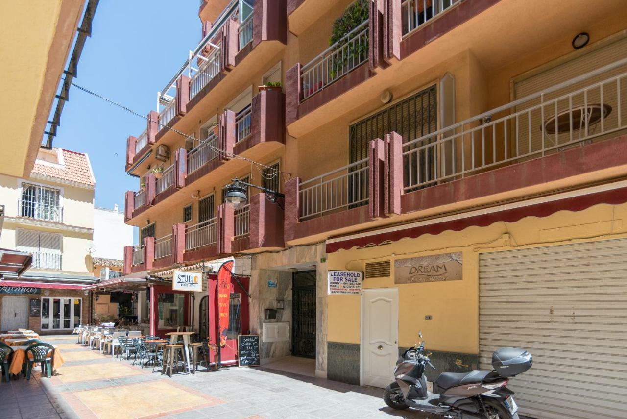 Malagasuite Fuengirola Pier Buitenkant foto